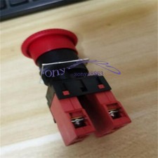 1PCS NEW Omron A22E-M-02 A22EM02 Pushbutton Switch Red BUTTON