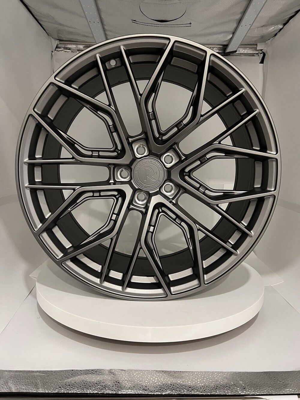 GWG RF1 20 inch STAGGERED Gunmetal Rims fits MASERATI COUPE 4200 02