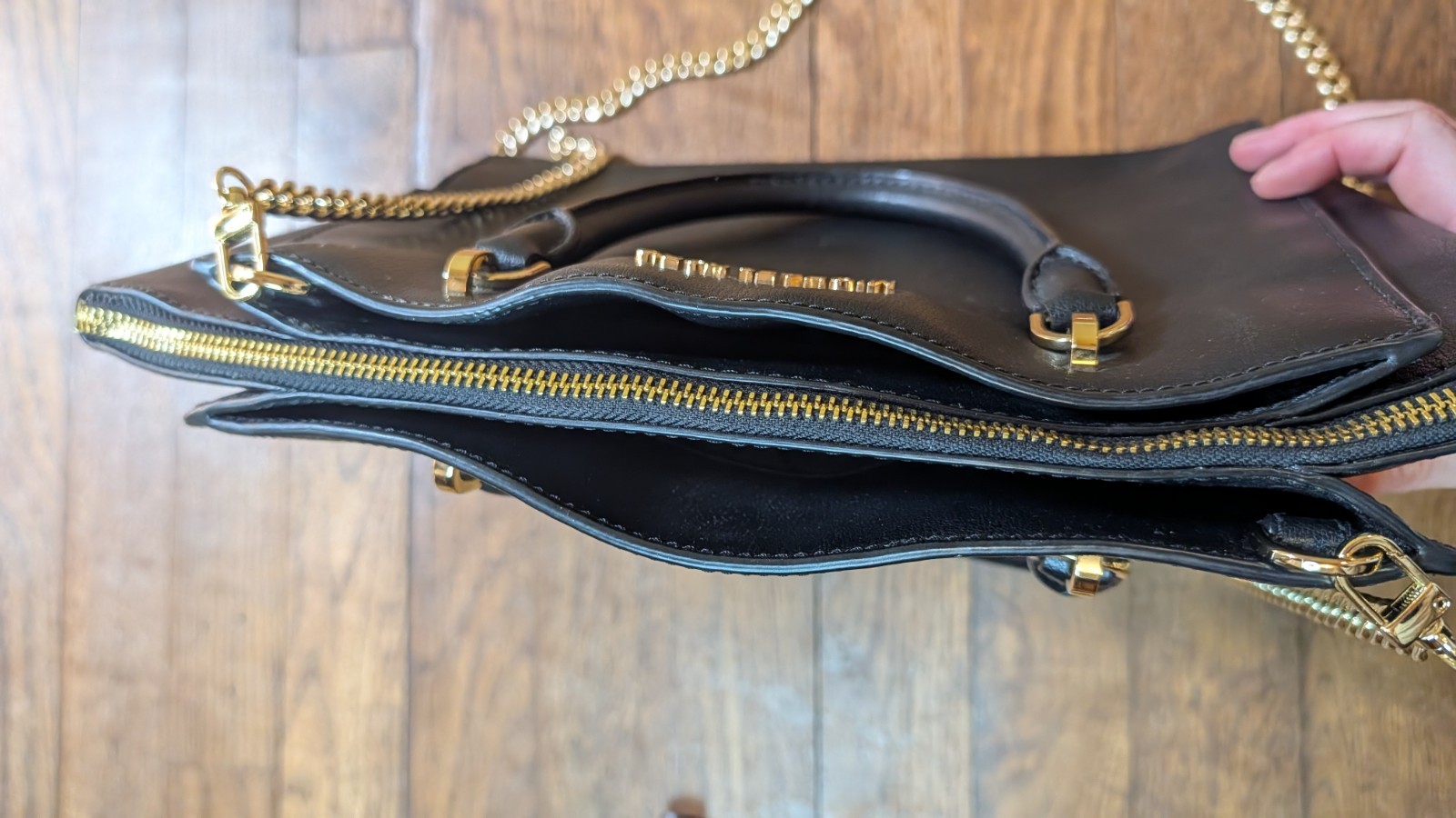 Michael Kors Black Leather Shoulder Bag With Crossbody Strip Purse thumbnail 3