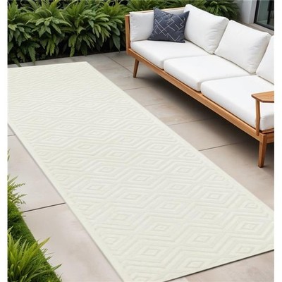 HomeRoots 564077 12 ft. Ivory & White Geometric Indoor Outdoor Runner Rug