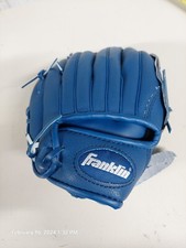 Franklin 22733-9  Youth Blue Baseball Fielding Glove Right Hand Thrower GTP