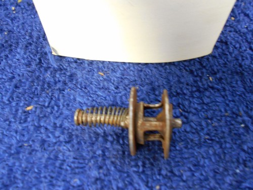 1935 1936 1937 1938 1939 CHEVY OIL DISTRIBUTOR VALVE NOS GM 1116 - Picture 3 of 5