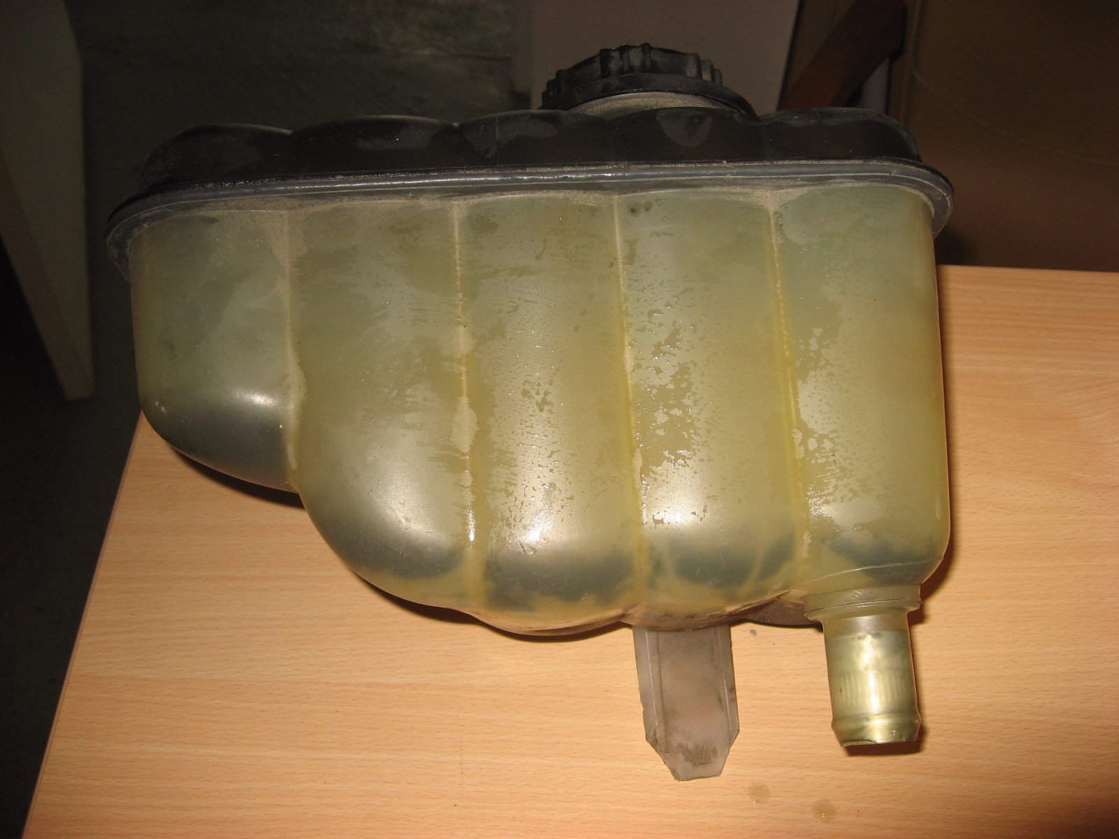 0311 LINCOLN TOWN CAR COOLANT FLUID RESERVOIR TANK BOTTLE OEM J. eBay