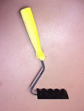 Nice SHORT HANDLED WEEDER TOOL  13" Long Garden Hand Cultivator Turner Ashby VT.