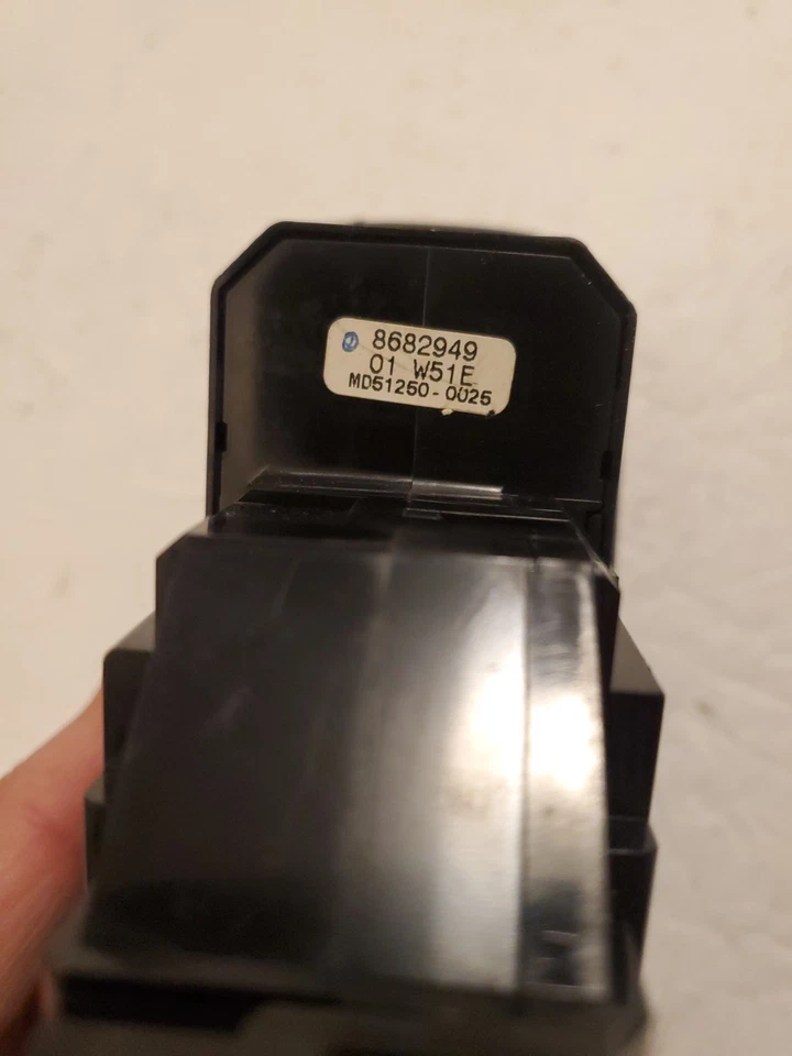 VOLVO S60 XC70 XC90 S80 MASTER WINDOW CONTROL SWITCH UNIT MODULE 8682949 OEM - Image 4 of 4