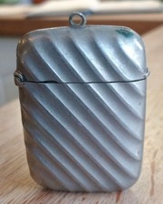 Nice Vintage Antique Silver Tone Vesta Case Match Holder With Striker