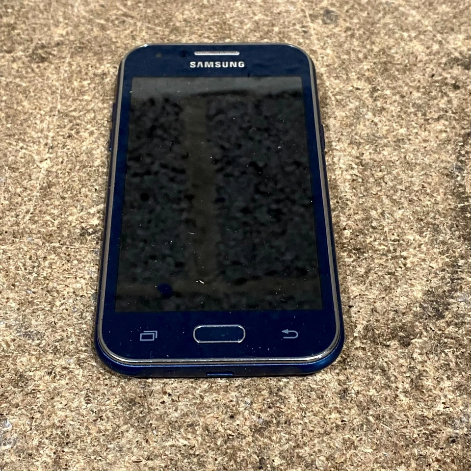 Samsung Galaxy J1 - SM-J100H-Blue (Unlocked) Smartphone Immaculate Condition, photo 3 of 5