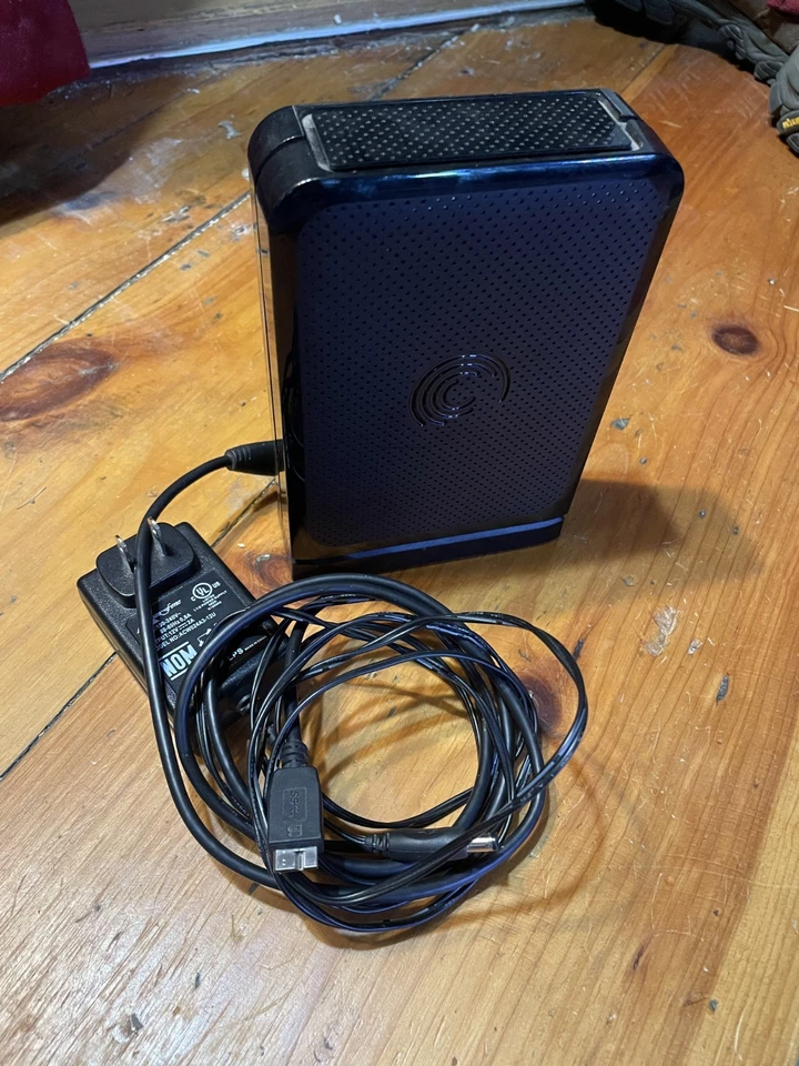 Seagate FreeAgent GoFlex Desk External 2TB HDD Complete - Image 2 of 2