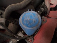 wischwasserbehälter FORD FOCUS TURN. TITANIUM recrp2511338