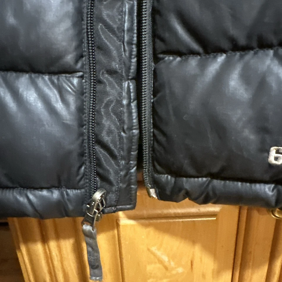 Girl”s North Face Puffer Vest Small Black Vintage/old school good one! EEUC - Image 2 of 4