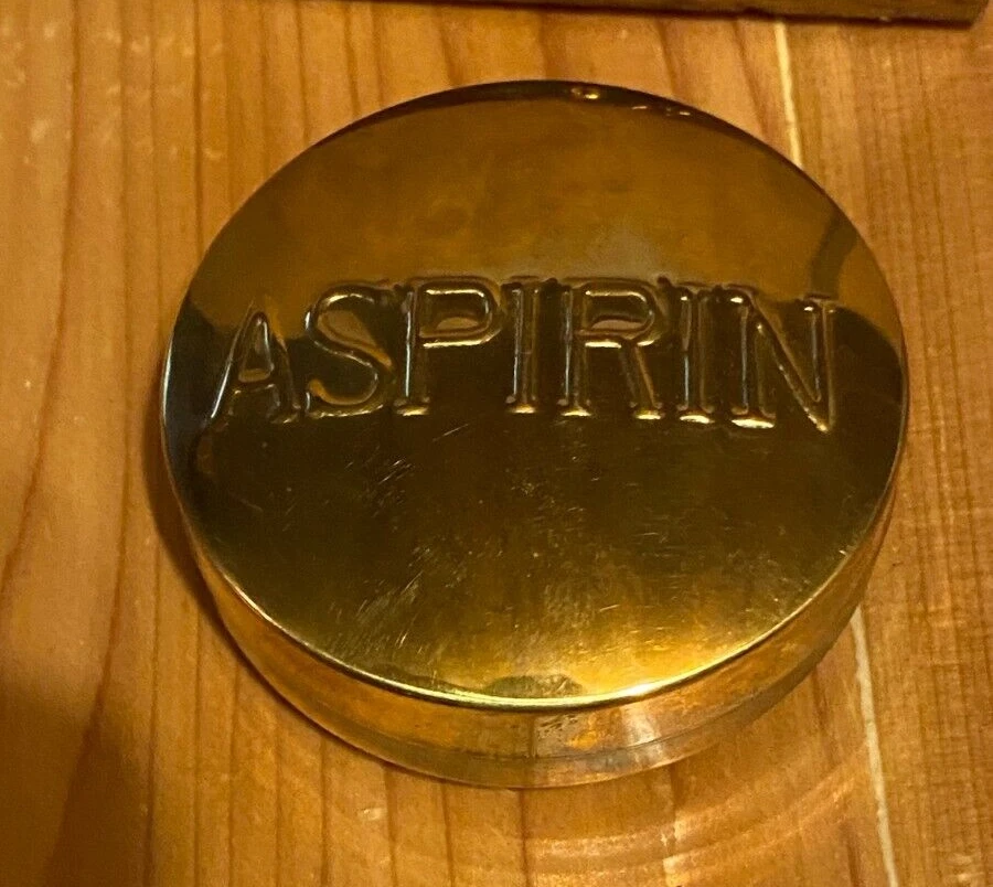 Vintage Aspirin Pill Box Medicine Advertisement In Your A Pain Original Wood Box - Изображение 2 из 4