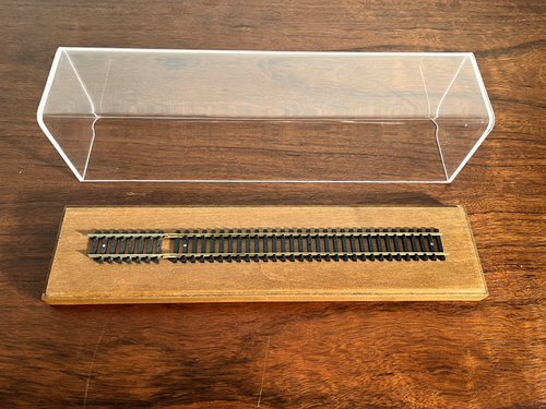 Lot of 3 Wood & Acrylic Model Train Display Cases (HO Scale) - Picture 17 of 20