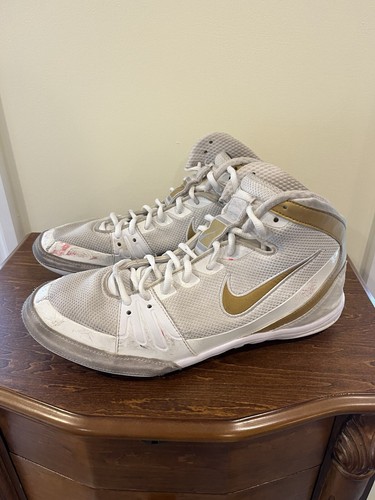 Nike Freek Wrestling Shoes GOLD/WHITE Size 11 Rare