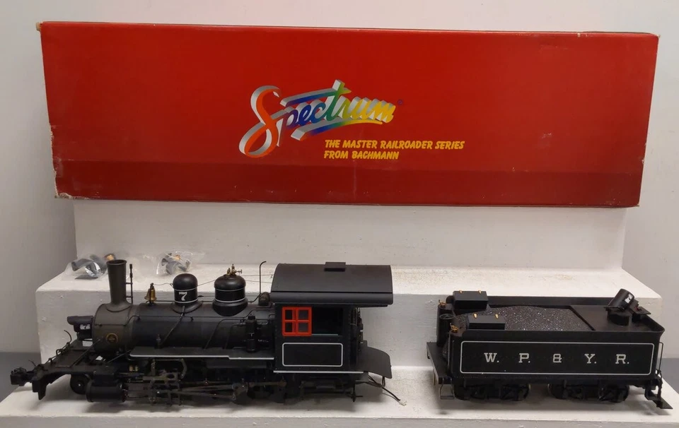 Bachmann Spectrum 81296 White Pass & Yukon 2-8-0 Steam Locomotive & Tender LN - Image 2 of 4