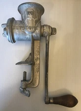 Vintage keystone l No. 20 Food Meat Grinder Hand Crank Table Mount Made In USA