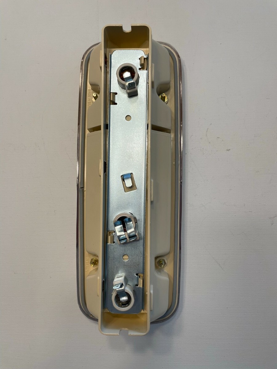 Pair Volkswagen VW Bus Tail Light Assembly Type 2 Bus T2
