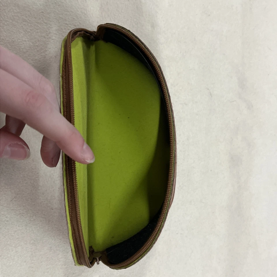 Gafas de sol Tommy Bahama vintage estuche marrón imitación cuero cremallera (solo estuche) Foto 4 de 4