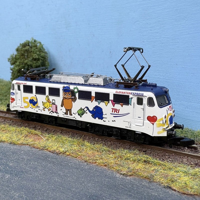マ**** Locomotive électrique BR 110 469-4 Märklin 88417 train miniature