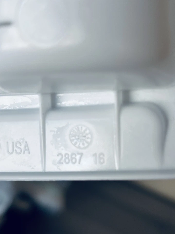 Vintage Rubbermaid Kunststoff weiß 16 Eiswürfelschalen #2867 16 Hergestellt in den USA (2) - Bild 4 von 4