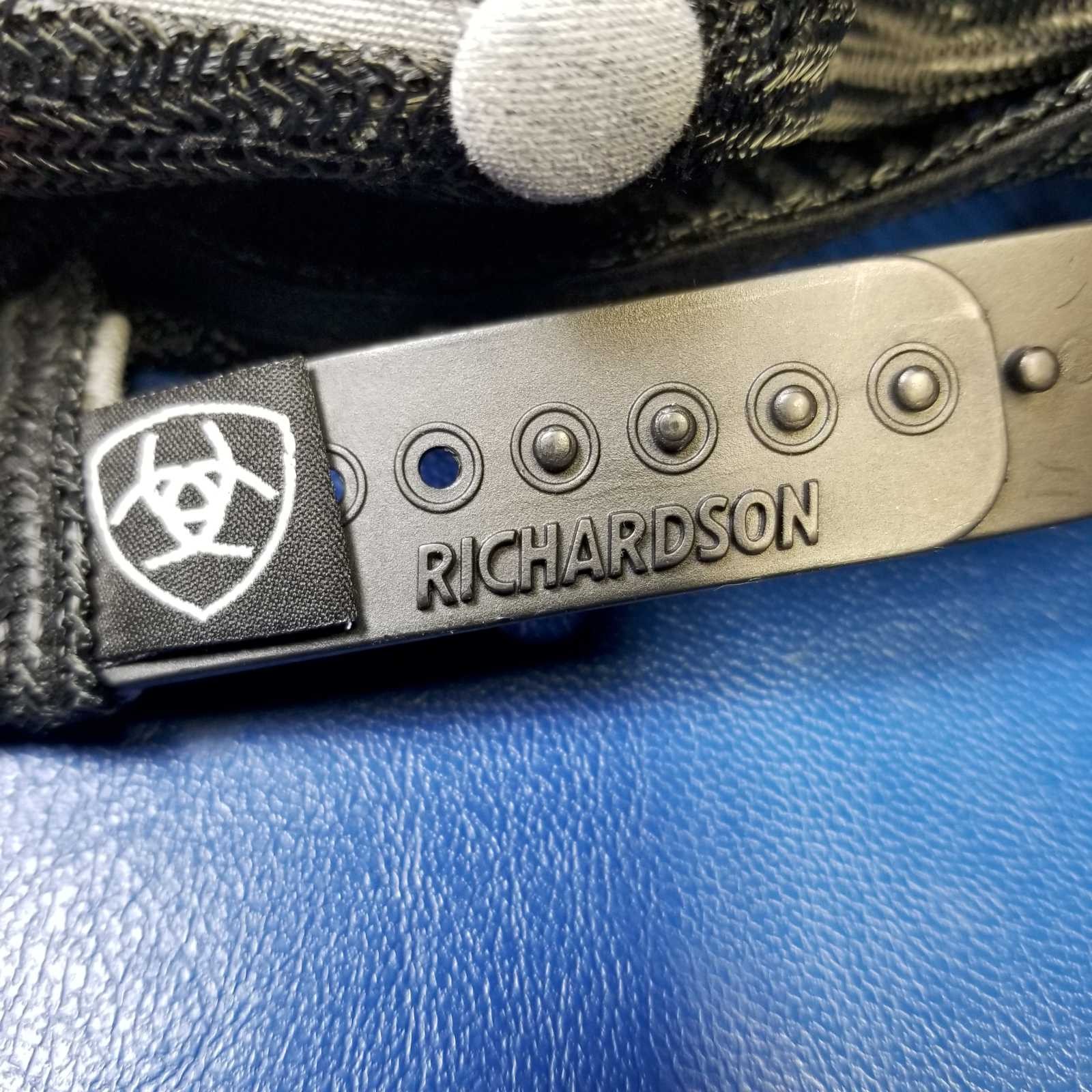 Ariat Flag Patch Adjustable Trucker Hat Gray Blac… - image 5