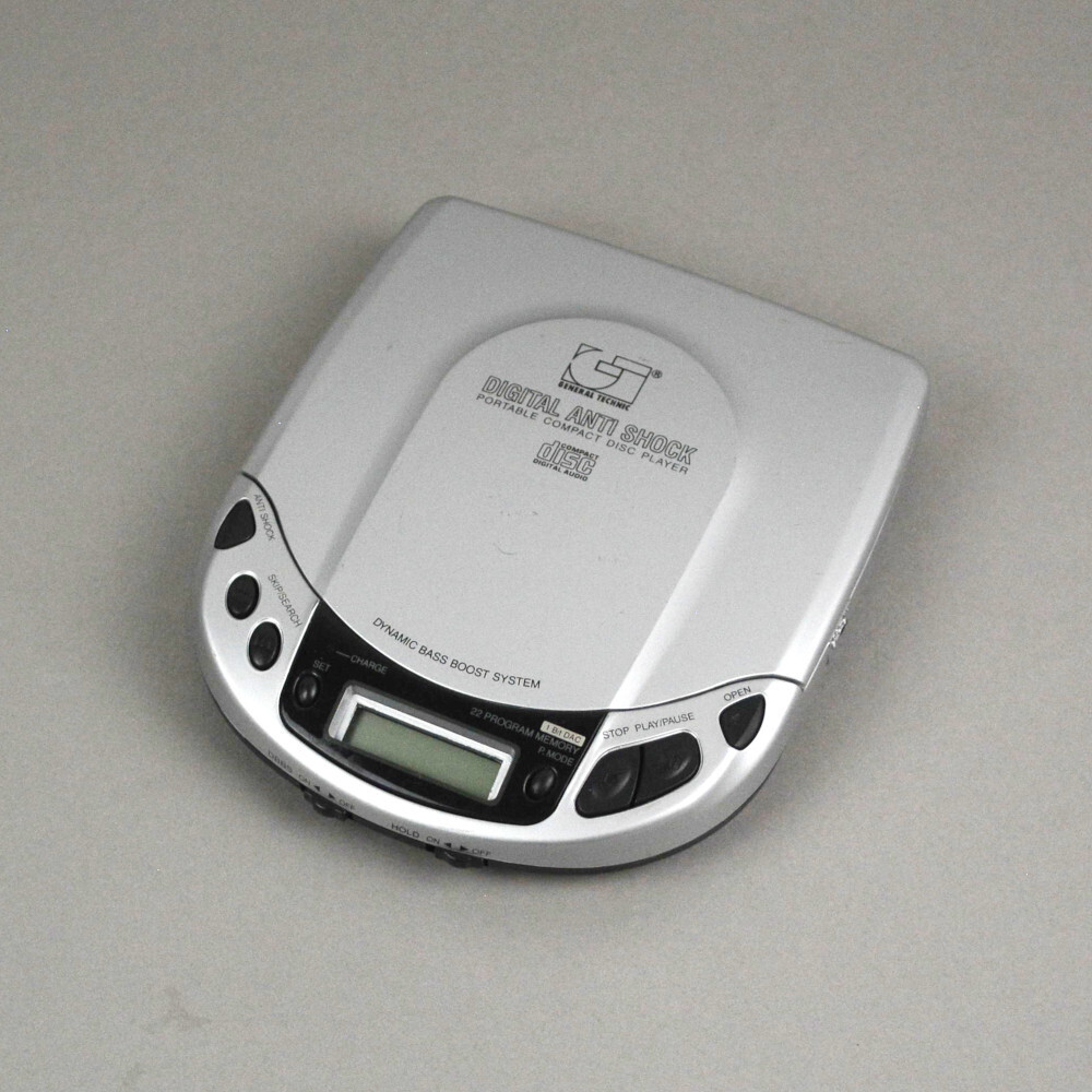 GT General Technic GT9832 - Portable Compact Disc Player