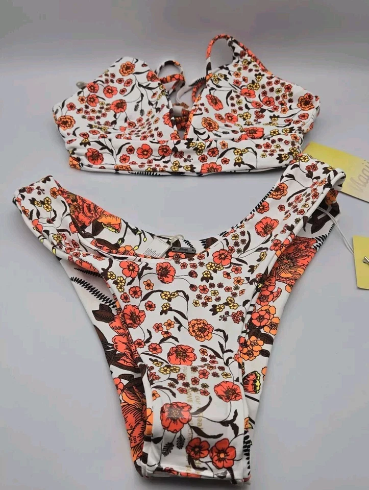 Parte superior e inferior de bikini floral naranja reversible MAAJI 2 piezas. Talla S. ¡NUEVO CON ETIQUETAS! Foto 3 de 4