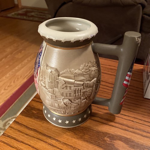 Norman Rockwell 2002 Holiday Collector Stein The Saturday Evening Post - Picture 8 of 12