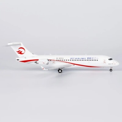 NG Model COMAC C909 (ARJ21-700) OTT Airlines B-651U 1:200 Modellflugzeug