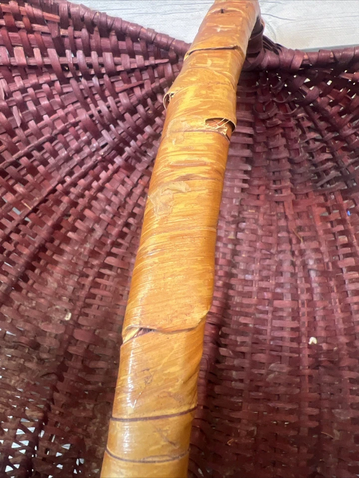 Grungy Red/dk Brown Large Primitive Handle Basket Primitive - Image 4 of 4