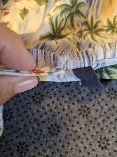 S.C.R.U B.S. Brand Size Large Tropical Beach Palm Ocean Scrub Top Womens Print - Picture 8 of 9