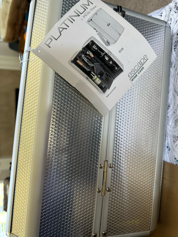 Новый платиновый винный футляр для пикника Time Escape в коробке. 14 x 10 - Изображение 3 из 4