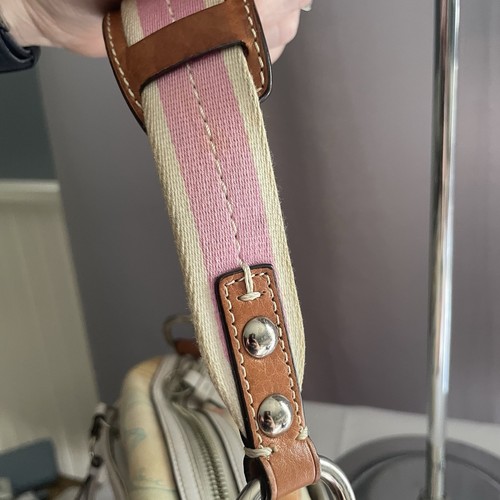 Coach Monogram Signature C Logo Barrel Shoulder Bag Purse White Rainbow 10677 - Picture 8 of 19