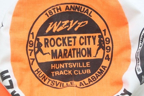 De colección 1994 WZYP Rocket City Marathon Huntsville Alabama Sombrero Gorra Ala de Plástico - Imagen 11 de 11