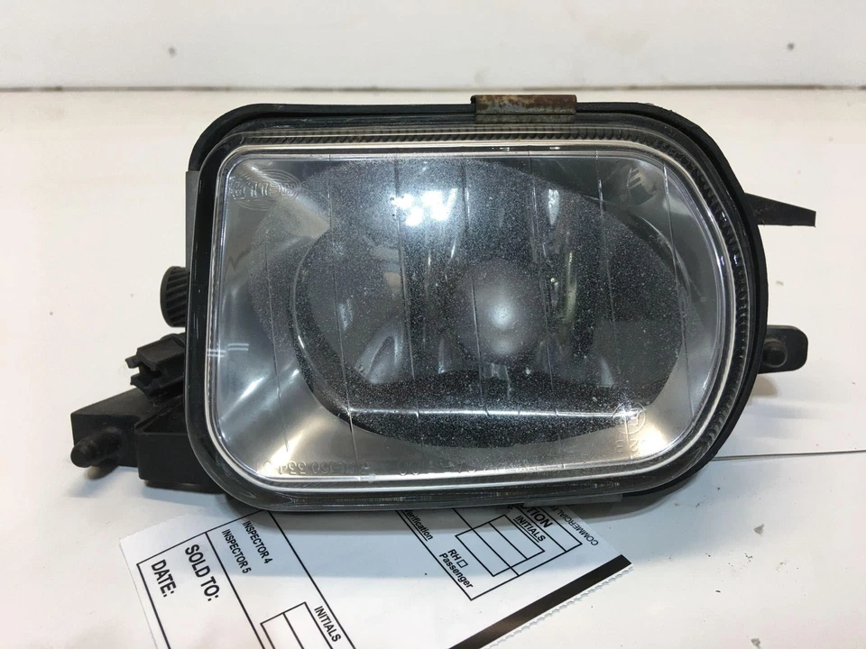 05 06 07 Mercedes-Benz MERCEDES C-CLASS Front Lamp Right - Image 2 of 3