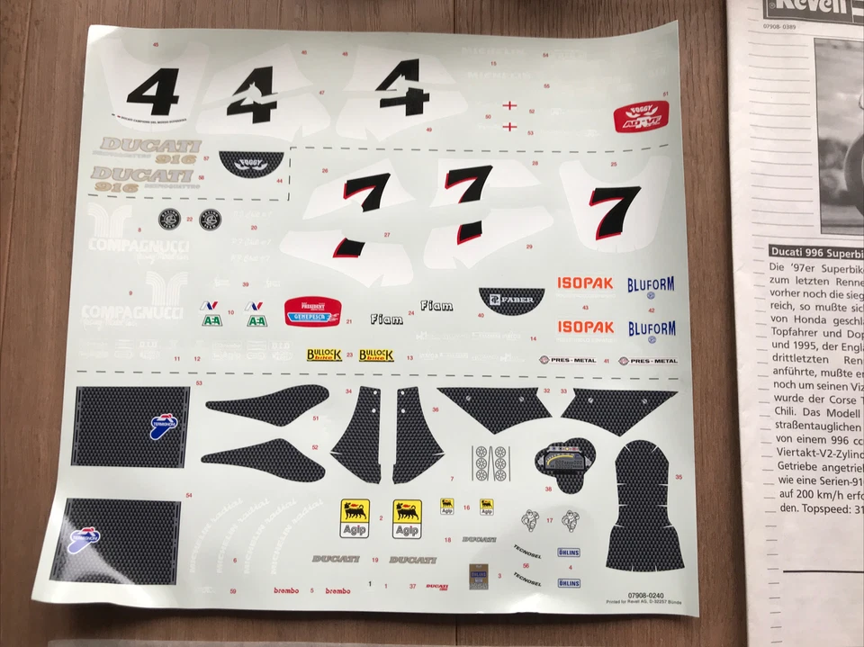MOLTO RARO! Revell Ducati 996 Superbike 1:9 Nuovo! - Immagine 3 di 4