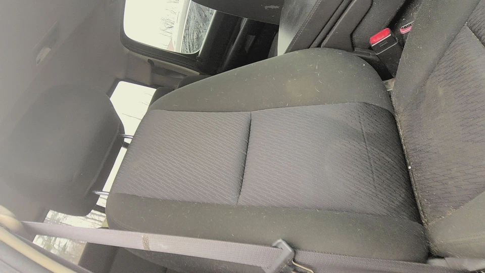 11 CHEVY SILVERADO 2500 Front Seat Passenger Manual Crew Cabebony19c - Imagem 2 de 4