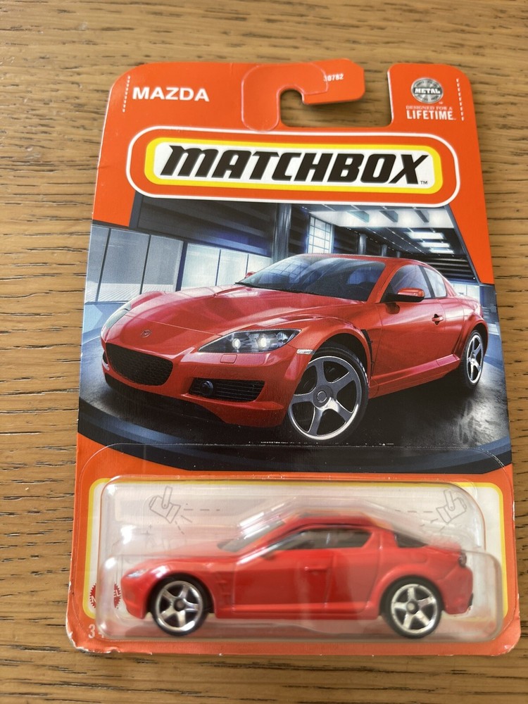 2004 Mazda RX-8 49/100 Matchbox 2024 HVL41 red
