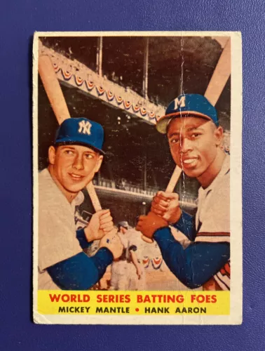 1958 TOPPS #418 MICKEY MANTLE/ HANK AARON “WORLD SERIES BATTING FOES” (creased)