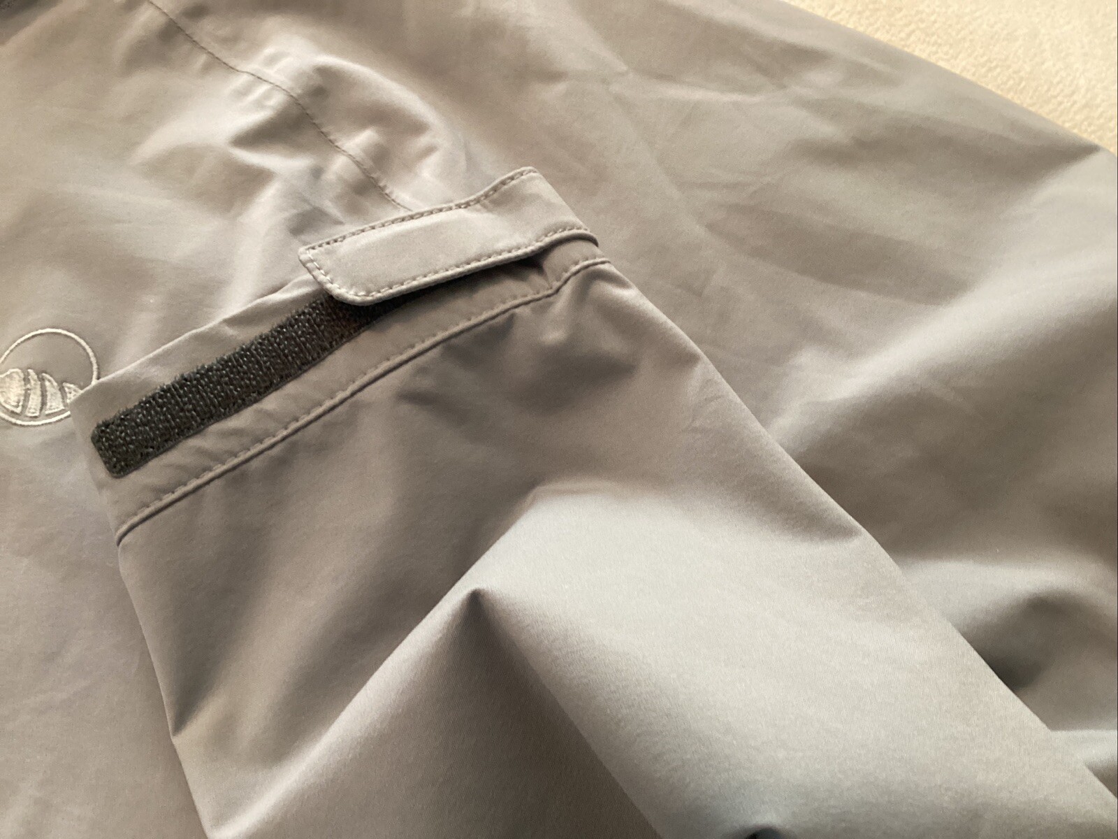 Peter Millar Waterproof Jacket XL EUC - image 4