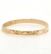 Vintage Childs Babies Toddlers 10k Yellow Gold Etched Design Band Estate Ring