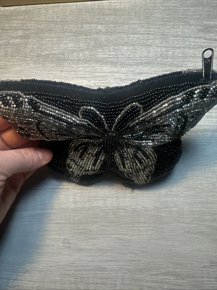Mini bolsa vintage NEIMAN MARCUS pequeña mariposa con cuentas negras y grises 3x4 Foto 2 de 4