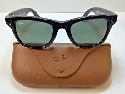 Ray-Ban Meta Wayfarer RW4006 601/71 Smart Glasses w/ Charging Case Gen 1 Black