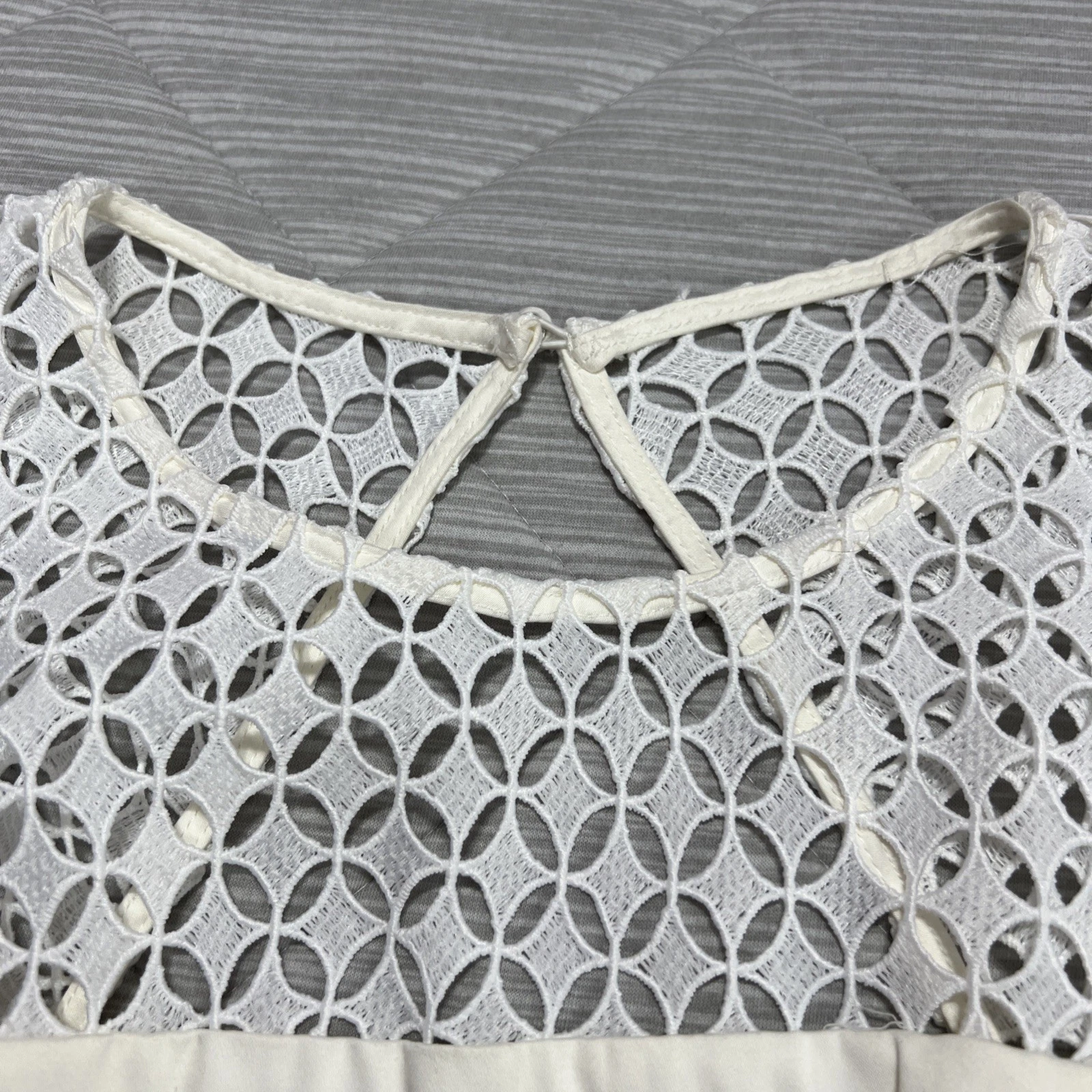 OFF WHITE Abito Calvin Klein donna 8 bianco sporco uncinetto pizzo accento formale lunghezza ginocchio nuovo con etichette