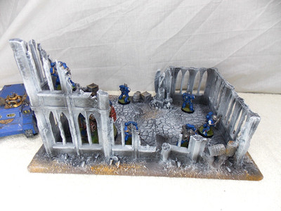 WARGAMING GELÄNDE BEMALTES GEBÄUDE