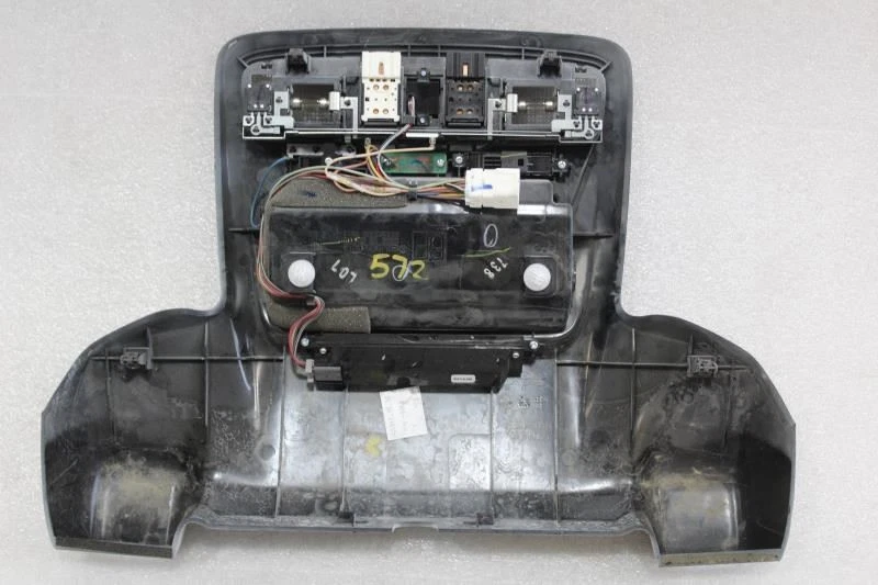 2017 SUBARU LEGACY OUTBACK ROOF CONSOLE DOME LIGHT PRE-CRASH TELEMATICS SUNROOF - Image 2 of 4