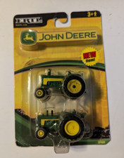 JOHN DEERE 2 PIECE TRACTOR SET DIECAST STOCK 35382 BY ERTL