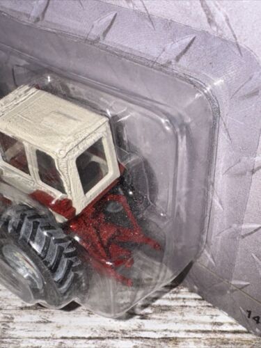 1/64 International 1206 Wheatland Tractor With Cab & FWA Vintage Iron Spec Cast - Picture 5 of 9