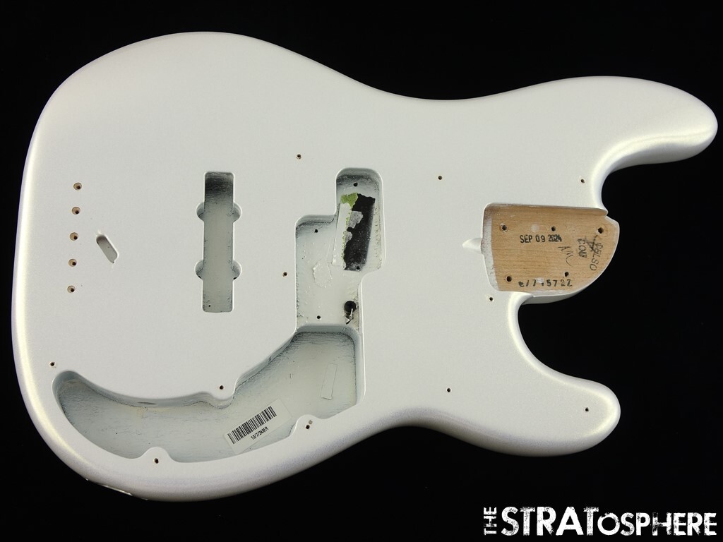 Fender ULTRA PRECISION BASS 美品 USA Fender American Ultra Precision Bass, Maple Fingerboard