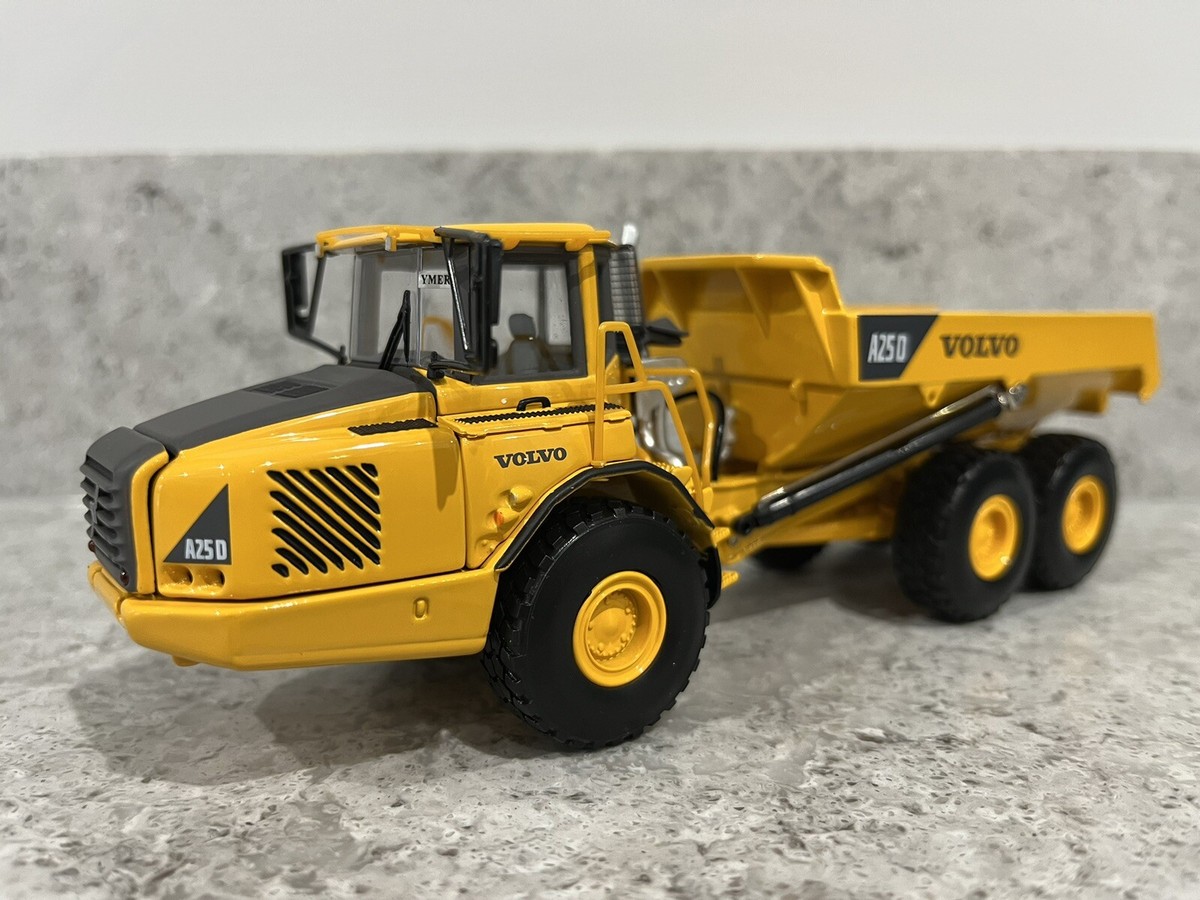 Corgi - Volvo A25D Articulated Dumper - Heavy Haulage - CC13242