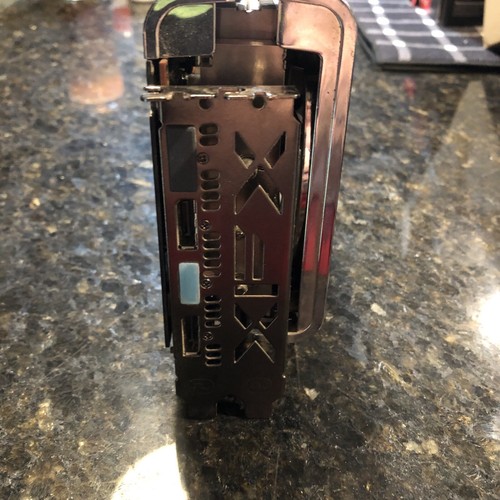 XFX Thicc III Ultra AMD Radeon RX 5700 XT 8GB GDDR6 Grafikkarte - Bild 5 von 6
